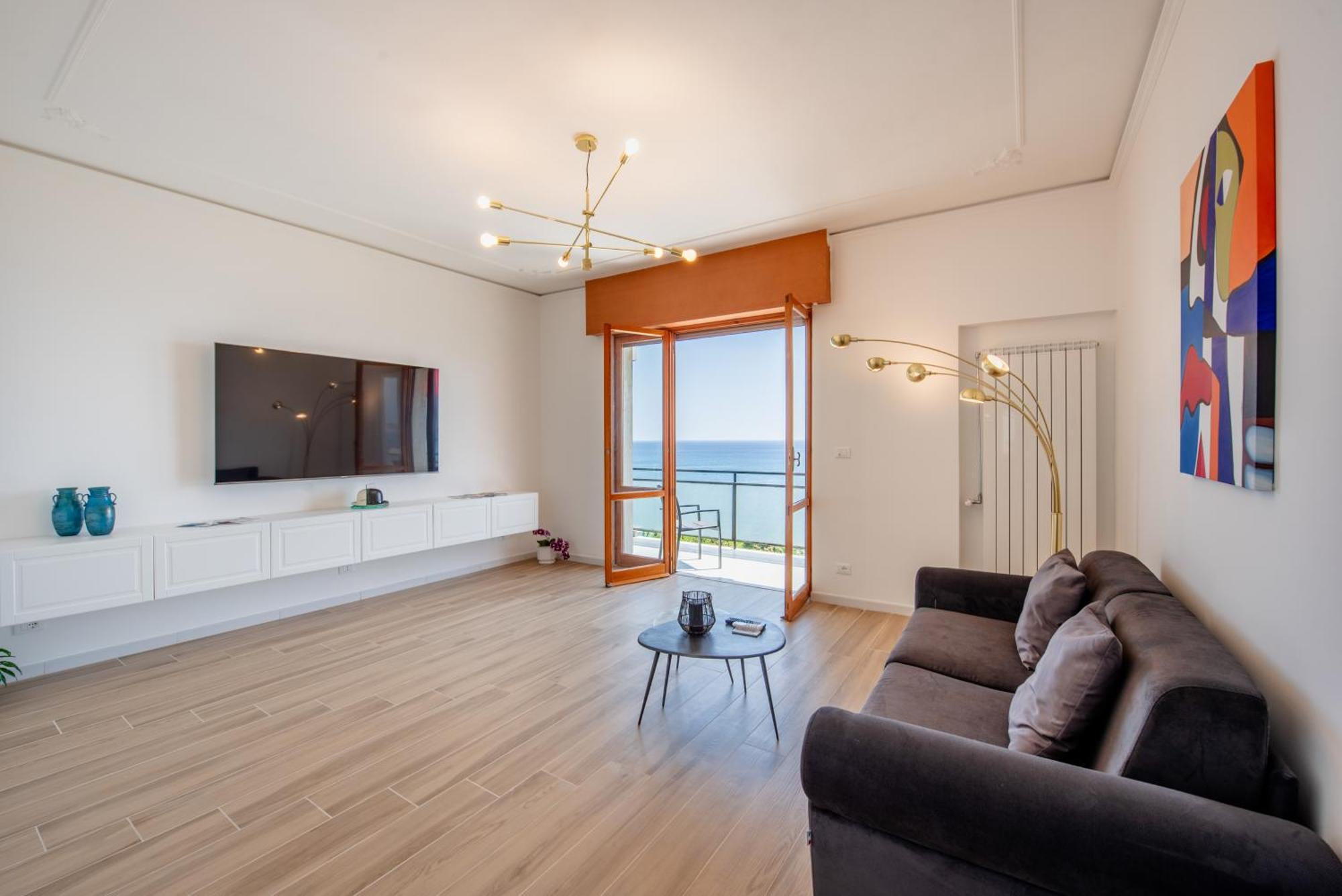 You And The Sea Savona Ngoại thất bức ảnh